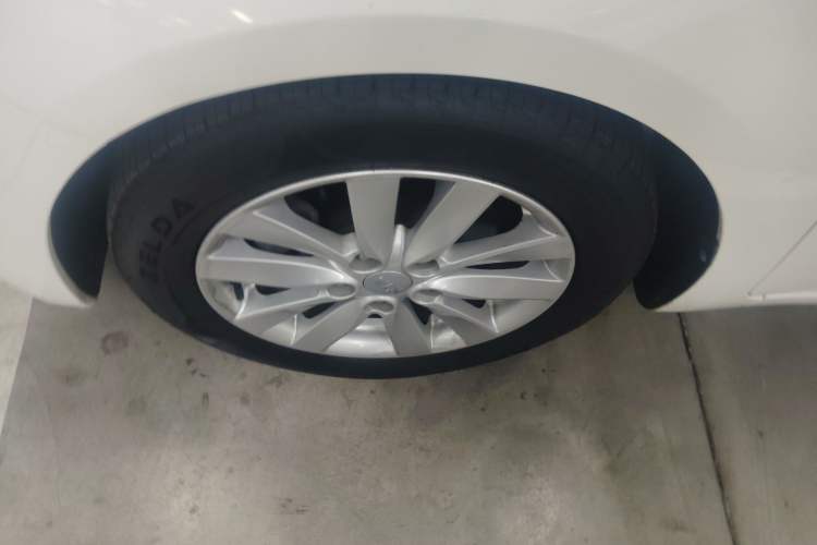 Used Kia K3 2015 1.6L Automatic GLS