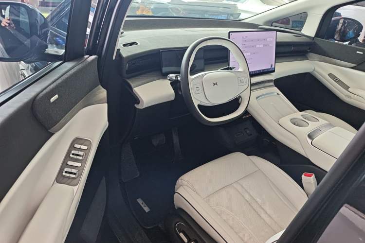 Used XPeng X9 2024 702 Ultra-Long Range Max