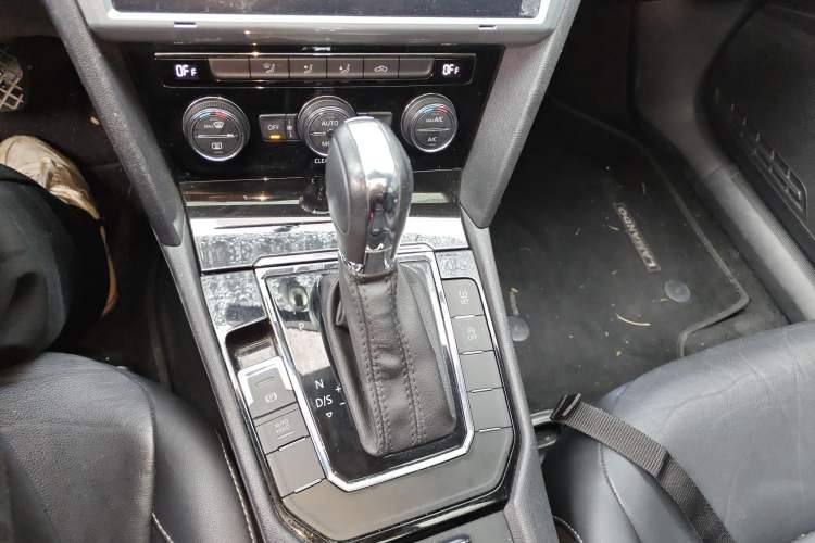 Used Volkswagen Lamando 2017 280TSI DSG Comfort Edition
