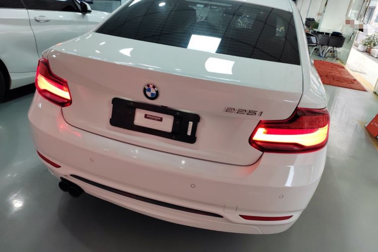 Used BMW 2 Series 2019 225i Sport Design Package Exterior 3