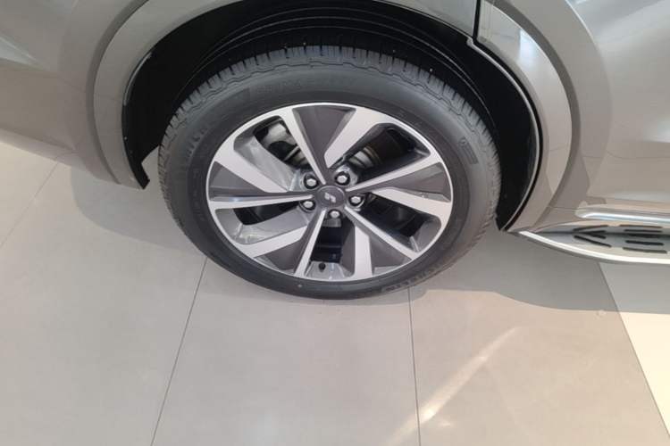 Used Li Auto ONE 2021 Extended-Range 6-Seater Version
