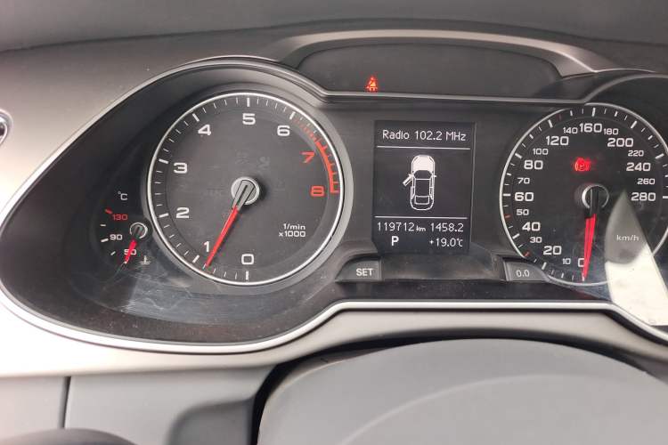 Used Audi A4L 2013 35 TFSI Automatic Comfort Model