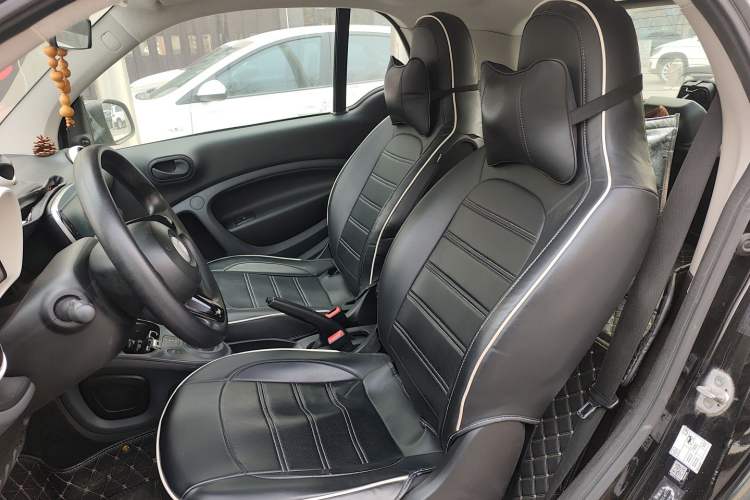 Used smart fortwo 2016 1.0L Grey Ranger Special Edition
