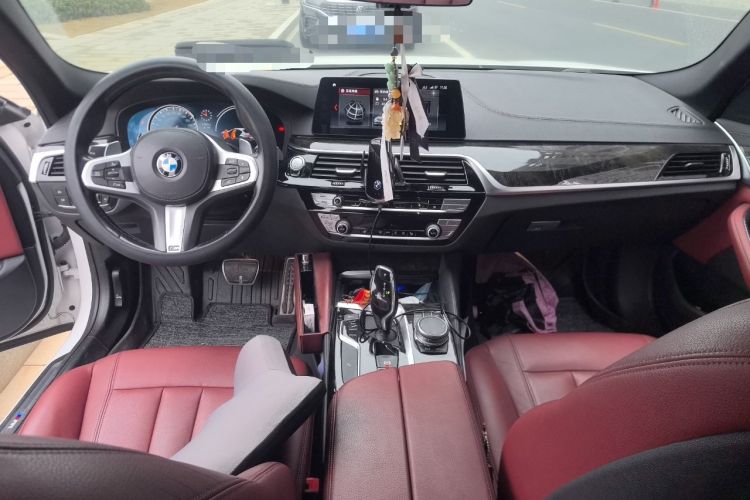 Used BMW 5 Series 2018 Restyled 530Li Leading Edition M Sport Package
