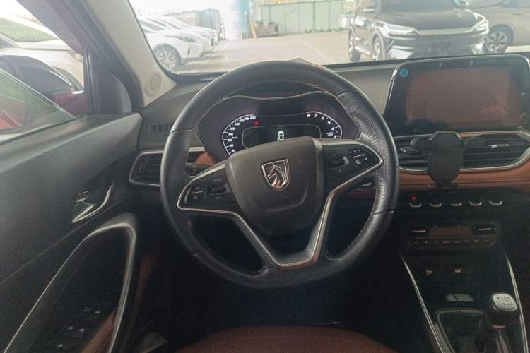 Used Baojun 510 2017 1.5L Manual Luxury Model
