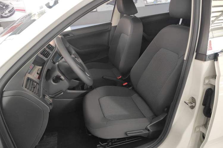 Used Volkswagen Santana 2018 1.5L Manual Fashion Edition
