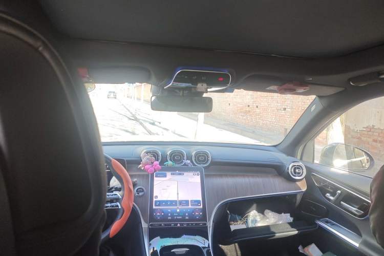 Used Mercedes-Benz GLC 2024 Refreshed GLC 300 L 4MATIC Dynamic Version 5 Seats Headliner