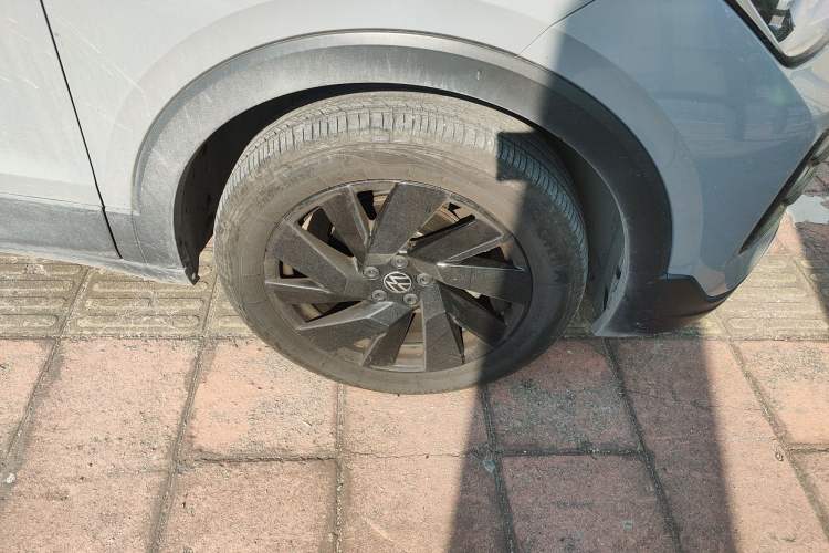 Used Volkswagen Tharu 2025 New Sharp 300TSI Ambitious Edition Right Front Wheel Hub