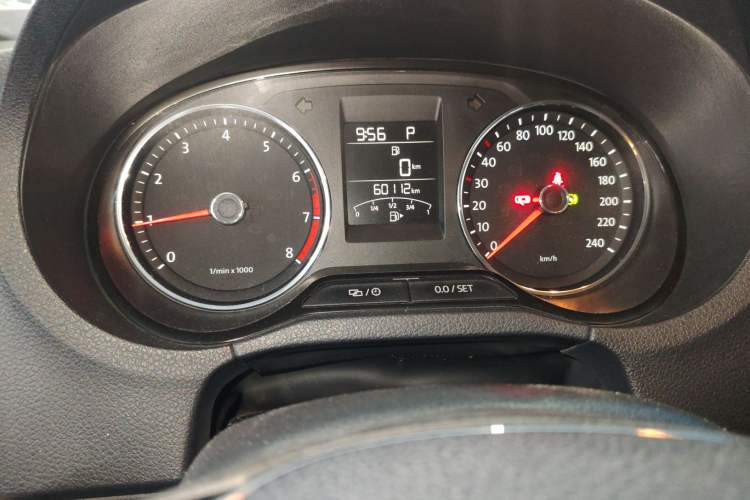 Used Volkswagen Polo 2014 1.6L Cross Polo Automatic
