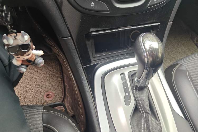 Used Buick Regal 2015 1.6T Leading Technology Model
