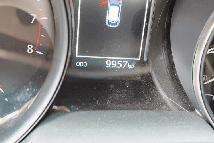 Used Toyota IZOA 2020 2.0L Enjoy Edition Odometer Close Up