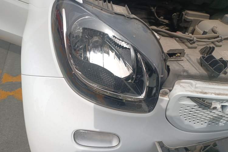 Used smart fortwo 2019 0.9T 66kW Hardtop Wind Power Edition China VI