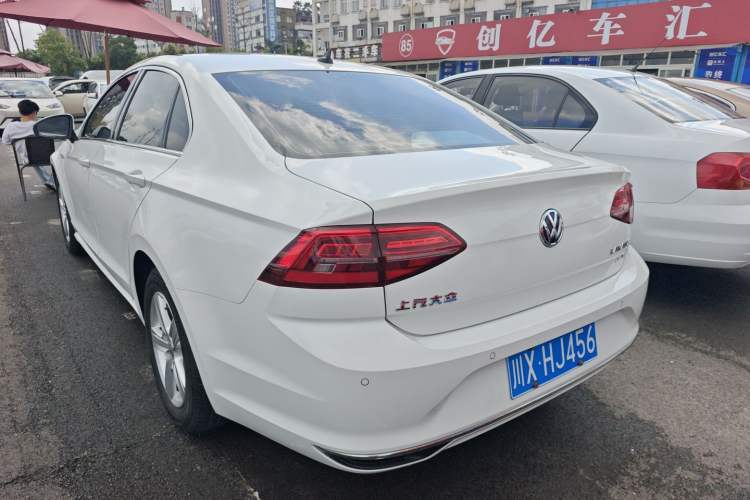 Used Volkswagen Lamando 2021 230TSI DSG Fashion Edition
