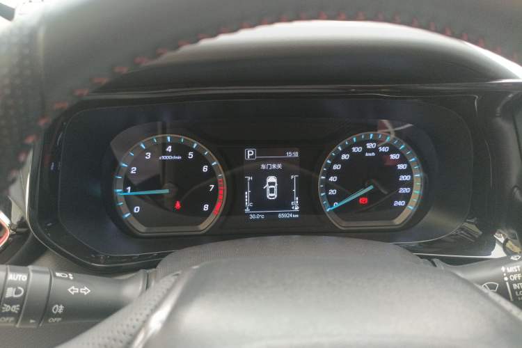 Used CHANGAN OSHAN X5 2021 Revised Version 1.5T DCT Luxury Edition Instrument Cluster