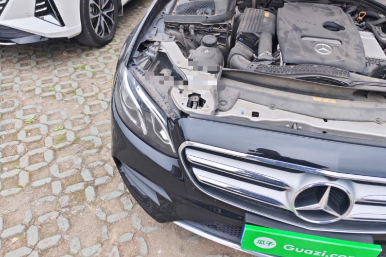 Used Mercedes-Benz E-Class 2019 E 300 L Sport Luxury Edition Right Front Headlight