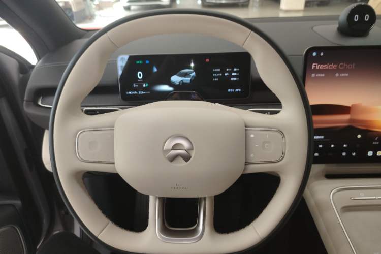 Used Nio ES6 2025 75 kWh Steering Wheel
