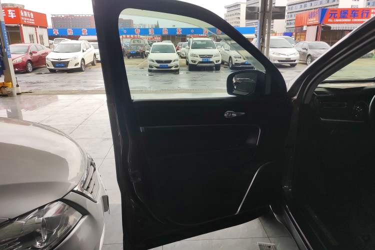 Used Jeep Grand Commander 2018 2.0T Four-Wheel Drive Enjoyment Version China V
