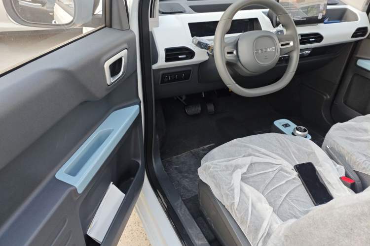 Used Geely Galaxy Panda 2024 Panda Mini 200km Endurance Bear