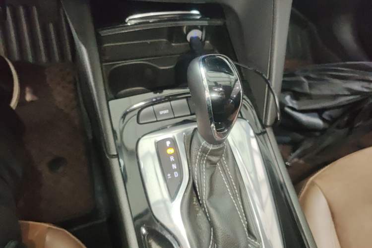 Used Buick Regal 2019 20T Luxury Model China VI Standard