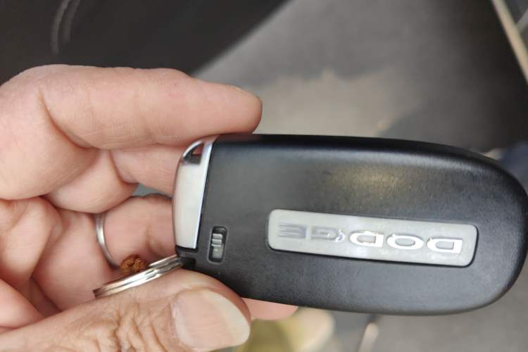 Used Dodge Journey 2014 2.4L Two-Wheel Drive Touring Edition Vehicle Key