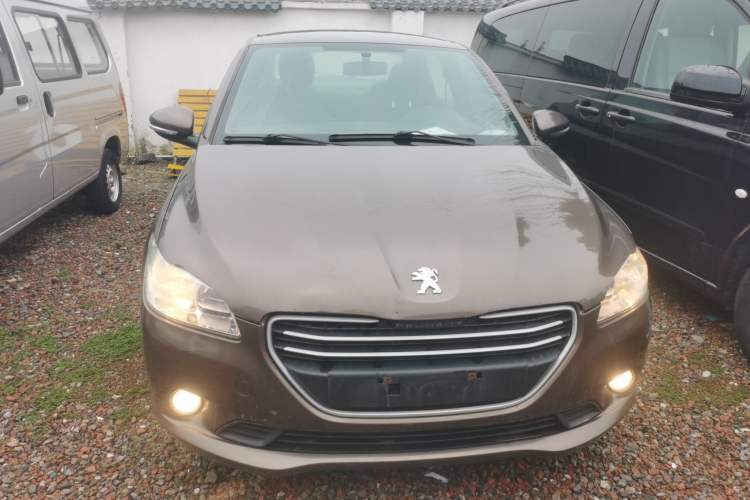 Used Peugeot 301 2014 1.6L Manual Comfort Edition