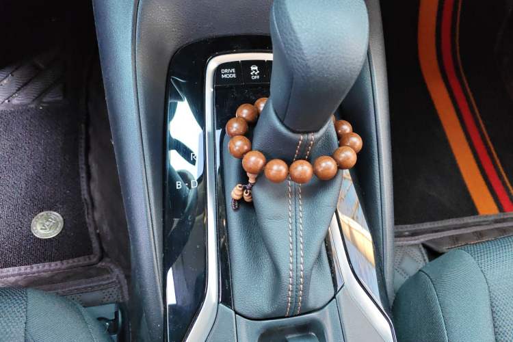 Used Toyota Levin 2024 Smart Electric Hybrid Dual-Engine 1.8L Luxury Edition