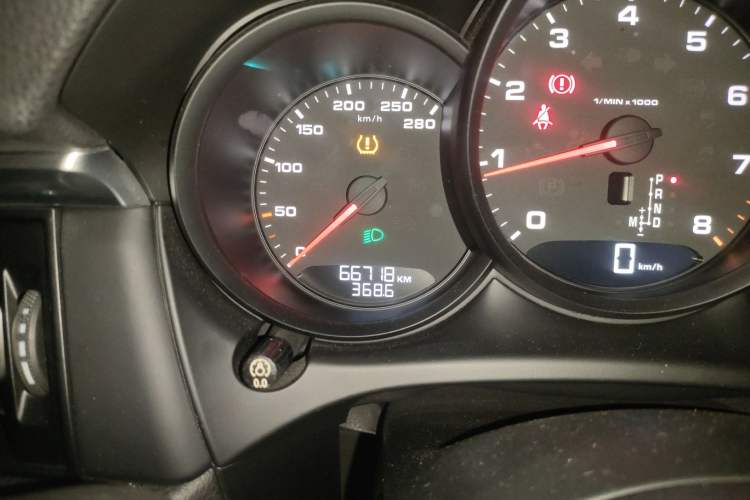 Used Porsche Macan 2018 Macan 2.0T