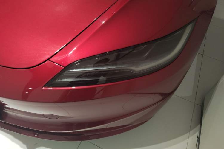 Used Tesla Model 3 2023 Rear-Wheel-Drive Version