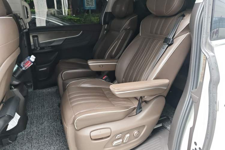 Used Roewe iMAX8 New Energy 2022 Golden Edition
