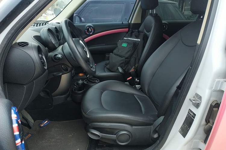 Used MINI Countryman 2014 1.6L ONE
