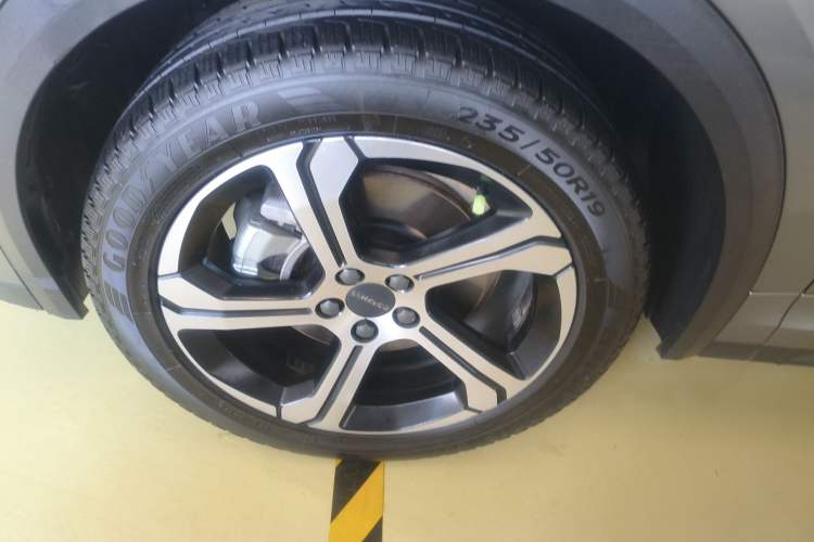 Used Lynk & Co 05 2020 2.0TD Two-Wheel Drive Zhaoyang Plus