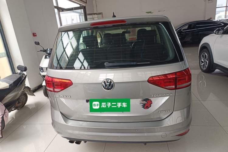 Used Volkswagen Touran 2016 Touran L 280TSI DSG Style Edition Rear