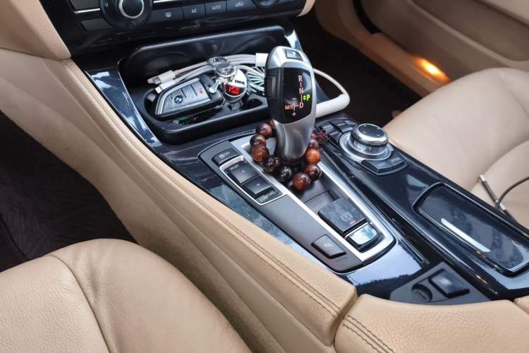 Used BMW 5 Series 2013 520Li Elegant Edition
