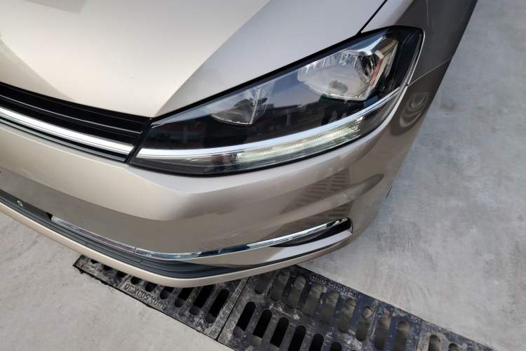 Used Volkswagen Golf 2019 280TSI DSG Comfort Version China VI Standard
