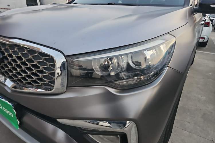 Used Kia KX7 2017 2.0T Automatic Two-Wheel Drive GLS 7-Seater