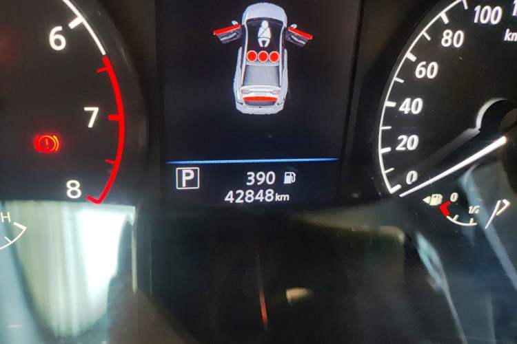 Used Nissan Teana 2020 2.0L XL Comfort Edition Odometer Close Up