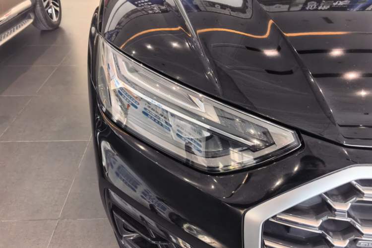 Used Audi Q5L 2022 Updated 45T Luxury Dynamic Version Right Front Headlight