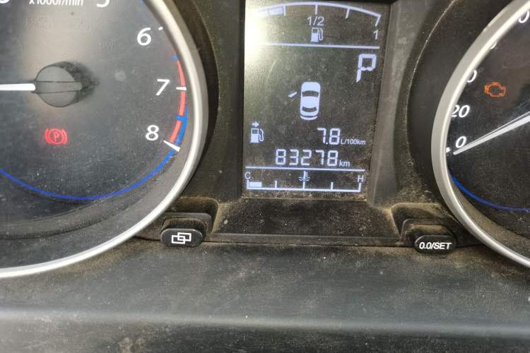 Used FORTHING Joyear X5 2016 1.6L CVT Luxury Model
