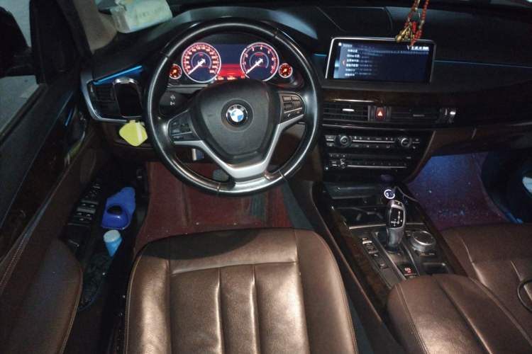 Used BMW X5 2018 xDrive28i
