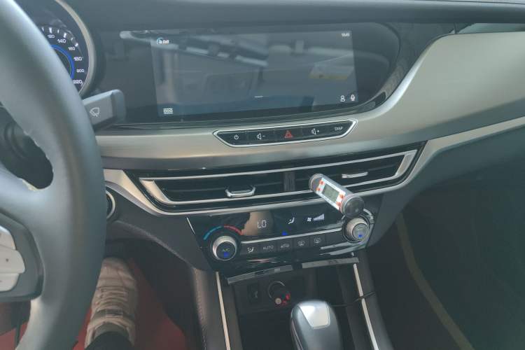 Used CHANGAN Eado 2019 High-Energy Edition 1.6L GDI Automatic Pioneer Model China VI Standard
