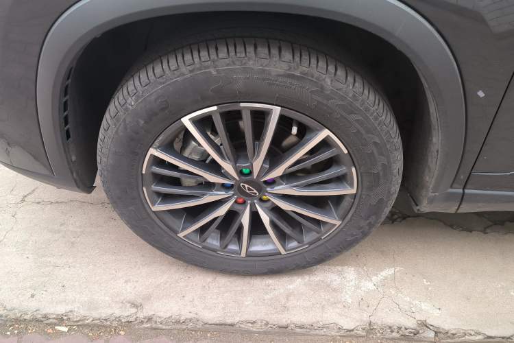 Used Chery Tiggo 8 PLUS 2024 Champion Edition 290TGDI DCT HaoYue 7-Seater
