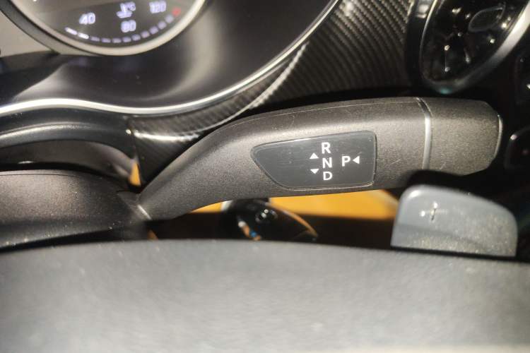 Used Mercedes-Benz V-Class 2021 V 260 Prestige Edition
