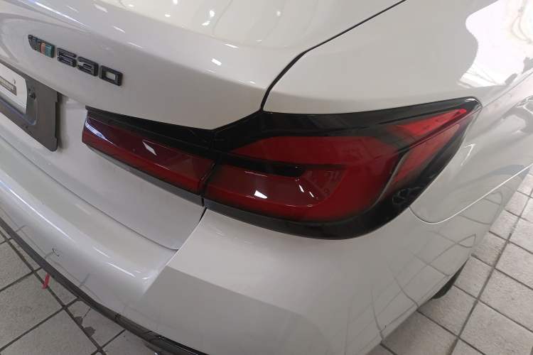 Used BMW 5 Series 2022 Second Facelift 530Li Leading Edition M Sport Package
