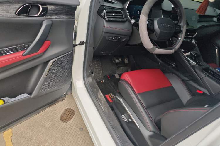 Used Lynk & Co 06 2020 1.5T JinPro model