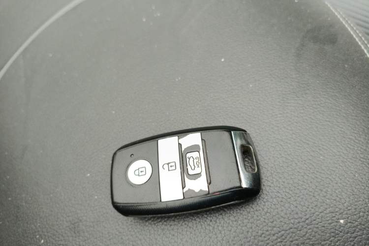 Used Kia K3 2016 1.6L Automatic GLS