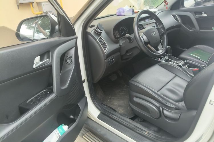 Used Hyundai ix25 2015 1.6L Automatic Two-Wheel Drive Smart GLS Trim
