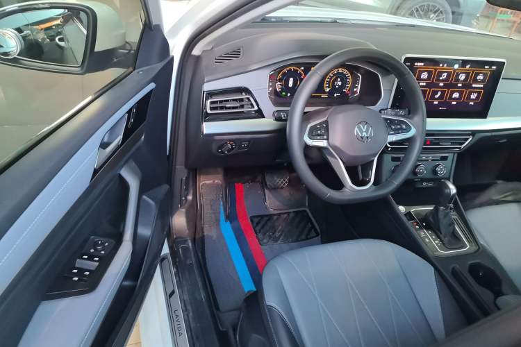 Used Volkswagen Lavida 2024 1.5L Automatic Starry Sky 5 Million Edition
