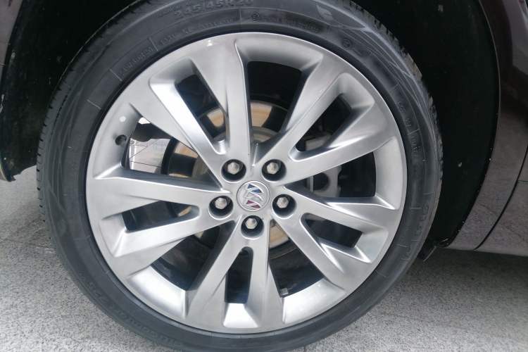 Used Buick Envision 2022 Encore Plus Avenir Aivia 7-Seater Edition