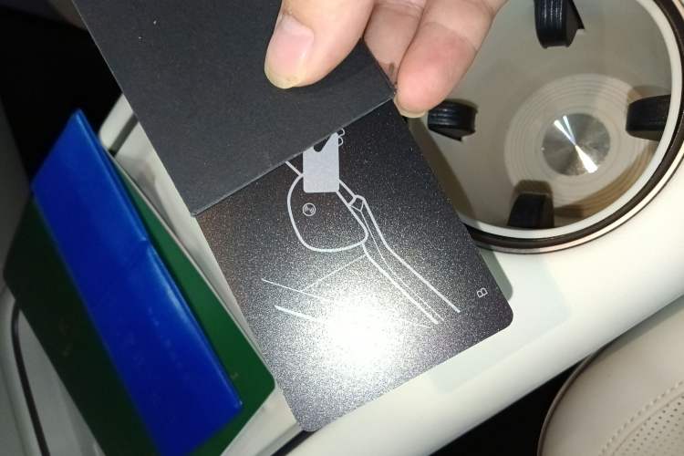 Used Li Auto i8 2025 Model Standard Version
