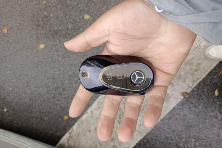 Used Mercedes-Benz C-Class 2022 Revised C 260 L Starry Night Sport Edition Vehicle Key